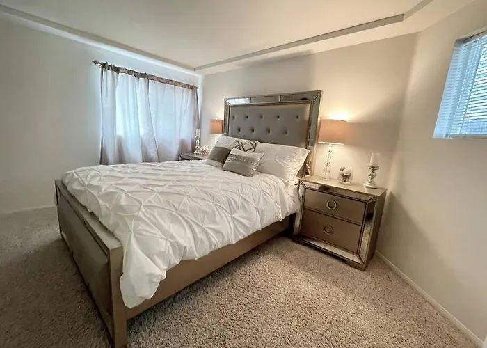 Beach House Located In Quiet Community.